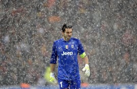 电子竞技体育平台-赛点之战世乒赛前瞻：谢震业伤情更新，曼联冲击逆转纪录